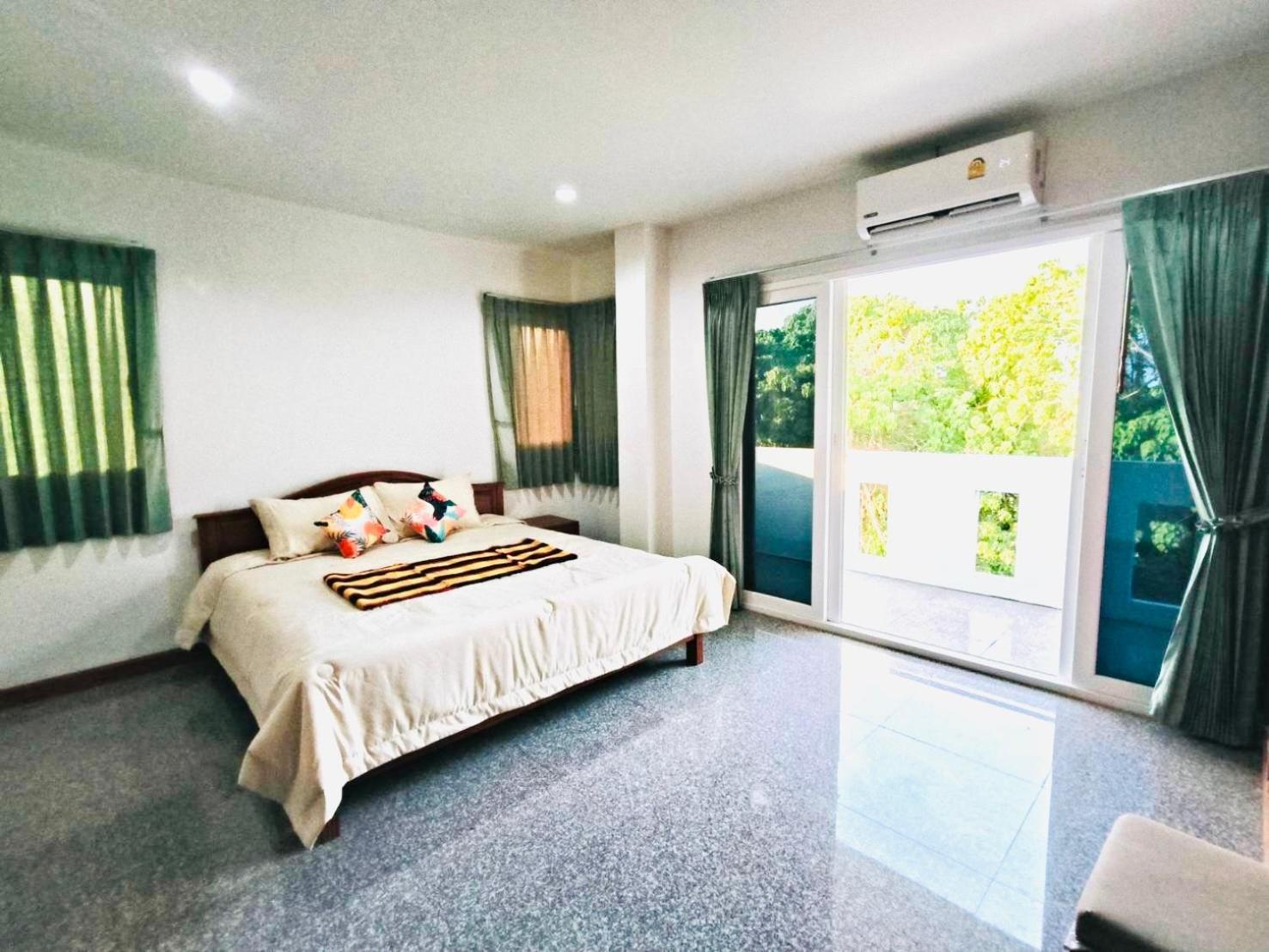 Siray House Aparthotel Phuket Exterior foto